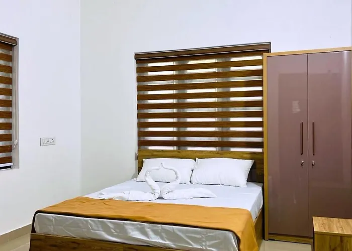 Easy Nest Kannur
